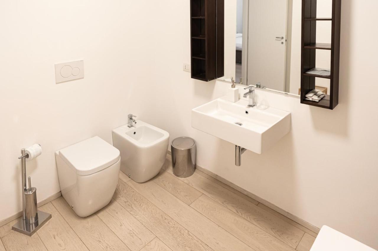 Elegante E Spazioso Quadrilocale In Porta Venezia 米兰 外观 照片